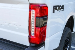 Ford Super Duty F-350 SRW LARIAT 4WD Crew Cab 8' Box 2026