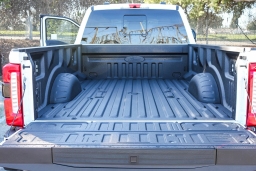 Ford Super Duty F-350 SRW LARIAT 4WD Crew Cab 8' Box 2026