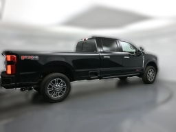 Ford Super Duty F-350 SRW Platinum 4WD Crew Cab 8' Box 2026