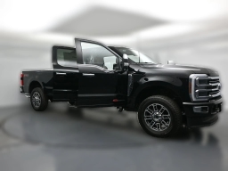 Ford Super Duty F-350 SRW Platinum 4WD Crew Cab 8' Box 2026