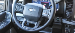 Ford Super Duty F-350 SRW Platinum 4WD Crew Cab 6.75' Box 2026