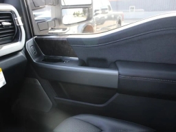 Ford Super Duty F-350 SRW LARIAT 4WD Crew Cab 6.75' Box 2026