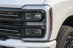 Ford Super Duty F-350 SRW Platinum 4WD Crew Cab 8' Box 2026