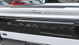 Ford Super Duty F-350 SRW Platinum 4WD Crew Cab 8' Box 2026