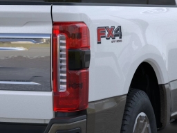 Ford Super Duty F-350 SRW King Ranch 4WD Crew Cab 8' Box 2026