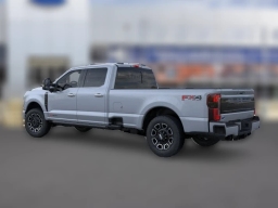 Ford Super Duty F-350 SRW Platinum 4WD Crew Cab 8' Box 2026