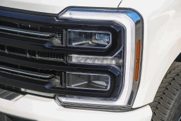 Ford Super Duty F-350 SRW Platinum 4WD Crew Cab 6.75' Box 2026