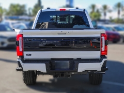Ford Super Duty F-350 SRW Platinum 4WD Crew Cab 6.75' Box 2026