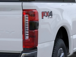 Ford Super Duty F-350 SRW LARIAT 4WD Crew Cab 8' Box 2026