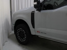 Ford Super Duty F-350 SRW Platinum 4WD Crew Cab 6.75' Box 2026