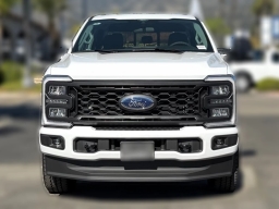 Ford Super Duty F-350 SRW XL 4WD Crew Cab 6.75' Box 2026