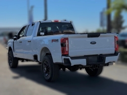 Ford Super Duty F-350 SRW XL 4WD Crew Cab 6.75' Box 2026