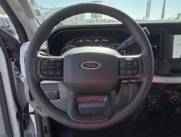 Ford Super Duty F-350 SRW XL 4WD Crew Cab 6.75' Box 2026