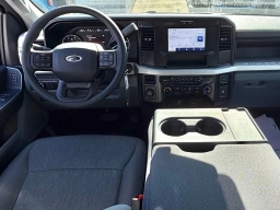 Ford Super Duty F-350 SRW XL 4WD Crew Cab 6.75' Box 2026