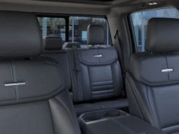 Ford Super Duty F-350 SRW Platinum 4WD Crew Cab 8' Box 2026