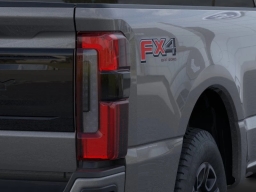 Ford Super Duty F-350 SRW Platinum 4WD Crew Cab 8' Box 2026