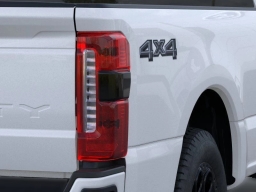 Ford Super Duty F-350 SRW LARIAT 4WD Crew Cab 8' Box 2026
