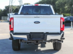 Ford Super Duty F-350 SRW LARIAT 4WD Crew Cab 6.75' Box 2026