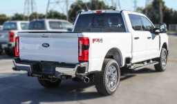 Ford Super Duty F-350 SRW LARIAT 4WD Crew Cab 6.75' Box 2026