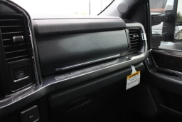 Ford Super Duty F-350 SRW LARIAT 4WD Crew Cab 6.75' Box 2026