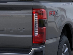 Ford Super Duty F-350 SRW LARIAT 4WD Crew Cab 6.75' Box 2026