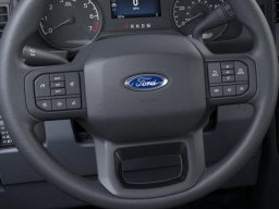 Ford Super Duty F-350 SRW XLT 4WD Crew Cab 6.75' Box 2026