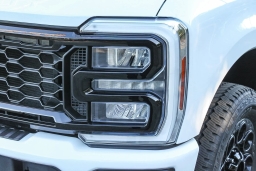 Ford Super Duty F-350 SRW LARIAT 4WD Crew Cab 6.75' Box 2026
