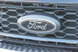 Ford Super Duty F-350 SRW LARIAT 4WD Crew Cab 6.75' Box 2026