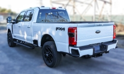 Ford Super Duty F-350 SRW LARIAT 4WD Crew Cab 6.75' Box 2026