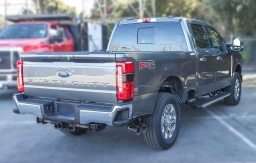 Ford Super Duty F-350 SRW LARIAT 4WD Crew Cab 6.75' Box 2026