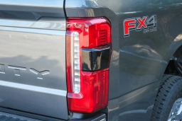 Ford Super Duty F-350 SRW LARIAT 4WD Crew Cab 6.75' Box 2026