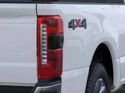 Ford Super Duty F-350 SRW LARIAT 4WD Crew Cab 8' Box 2026