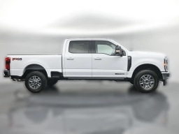 Ford Super Duty F-350 SRW LARIAT 4WD Crew Cab 6.75' Box 2026
