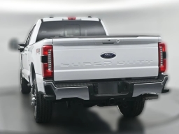 Ford Super Duty F-350 SRW LARIAT 4WD Crew Cab 6.75' Box 2026
