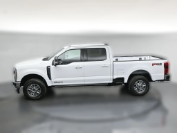 Ford Super Duty F-350 SRW LARIAT 4WD Crew Cab 6.75' Box 2026