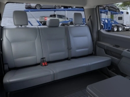 Ford Super Duty F-350 SRW XL 4WD Crew Cab 8' Box 2026