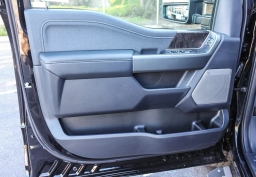 Ford Super Duty F-350 SRW LARIAT 4WD Crew Cab 6.75' Box 2026