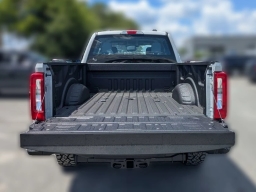 Ford Super Duty F-350 SRW XL 4WD Crew Cab 6.75' Box 2026
