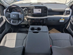 Ford Super Duty F-350 SRW XL 4WD Crew Cab 6.75' Box 2026