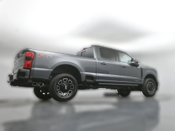 Ford Super Duty F-350 SRW Platinum 4WD Crew Cab 6.75' Box 2026