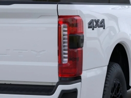 Ford Super Duty F-350 SRW XLT 4WD Crew Cab 6.75' Box 2026