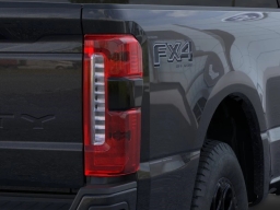 Ford Super Duty F-350 SRW LARIAT 4WD Crew Cab 8' Box 2026