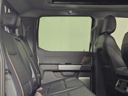 Ford Super Duty F-350 SRW LARIAT 4WD Crew Cab 8' Box 2025