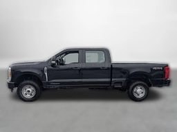 Ford Super Duty F-350 SRW XL 4WD Crew Cab 6.75' Box 2026