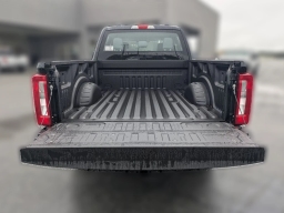 Ford Super Duty F-350 SRW XL 4WD Crew Cab 6.75' Box 2026