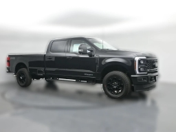 Ford Super Duty F-350 SRW XLT 4WD Crew Cab 8' Box 2026