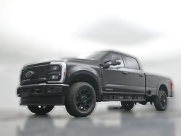 Ford Super Duty F-350 SRW XLT 4WD Crew Cab 8' Box 2026