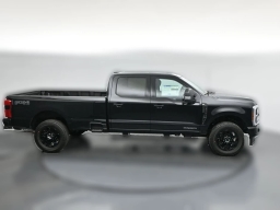 Ford Super Duty F-350 SRW XLT 4WD Crew Cab 8' Box 2026