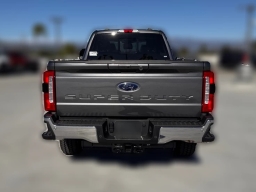 Ford Super Duty F-350 SRW XL 4WD Crew Cab 6.75' Box 2026