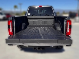 Ford Super Duty F-350 SRW XL 4WD Crew Cab 6.75' Box 2026